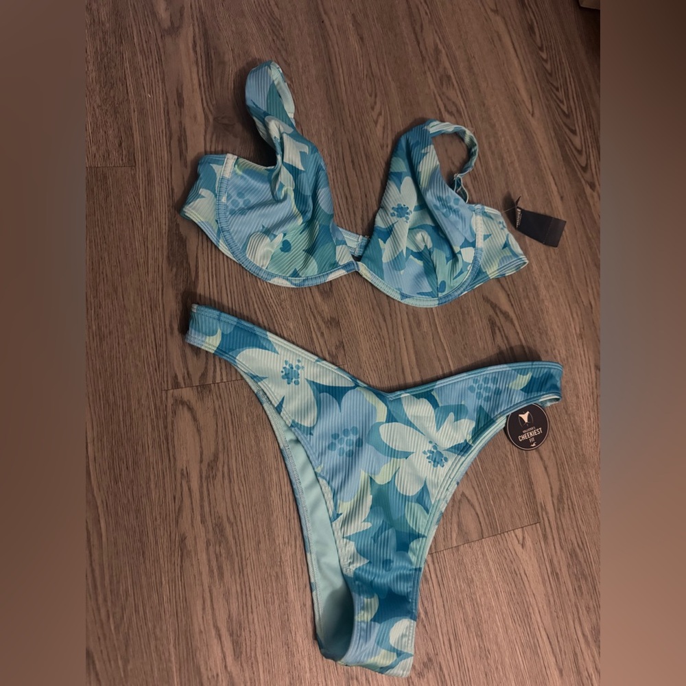 Hollister Blue Floral Ribbed Bikini Set